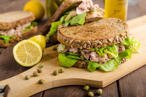 Sanduíche natural de atum: seu lanche rápido merece ser especial 2 sanduíche natural de atum.