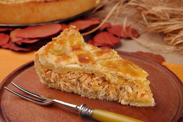 Torta de frango cremosa light é prática, saborosa e fica pronta em 40 minutos 2 Torta de frango cremosa.