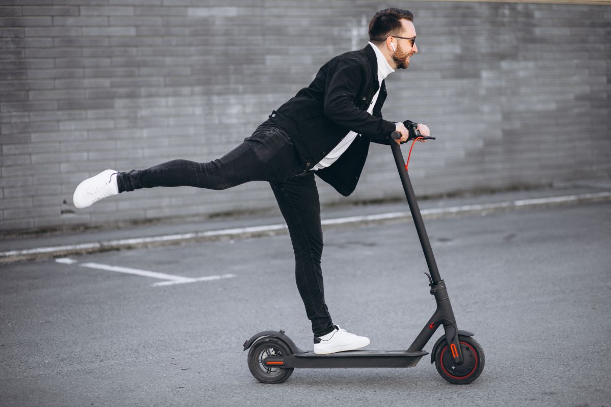 Patinete elétrico causa mais acidentes do que bicicleta, revela novo estudo europeu 1 Patinete elétrico.