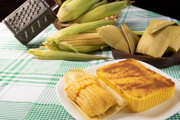 Pamonha de forno fit: sabor inconfundível e muito fácil de fazer 2 Pamonha de forno.