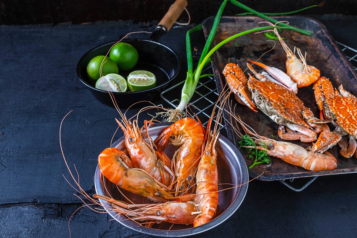 É seguro comer caranguejo se tenho alergia a camarão? 1 quem tem alergia a camarão pode comer caranguejo