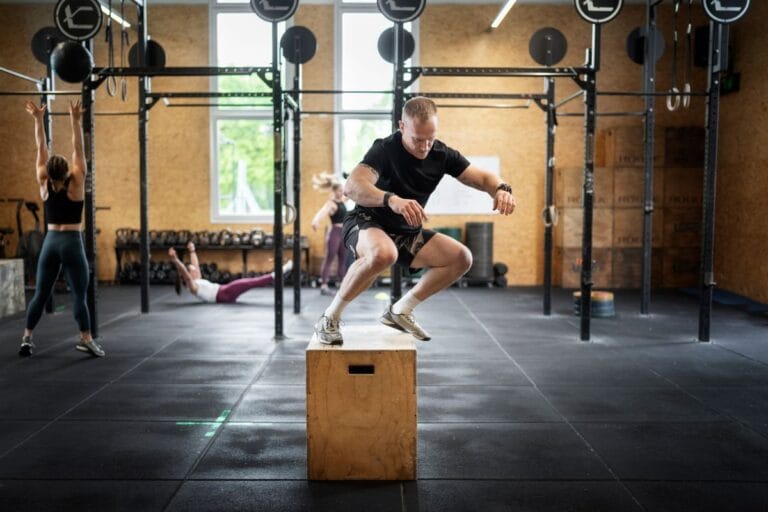 Quem tem hérnia de cisco pode fazer Crossfit.