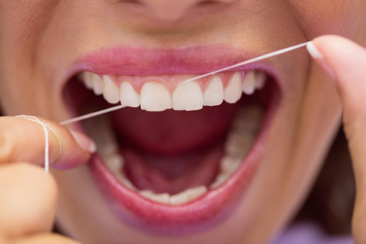 Vacinação por fio dental pode revolucionar a imunização sem uso de agulhas 1 Vacinação por fio dental.