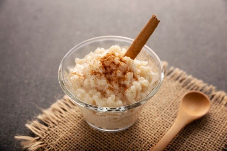 Arroz doce com leite de coco: receita fit, cremosa e muito saborosa 8 Arroz doce com leite de coco.
