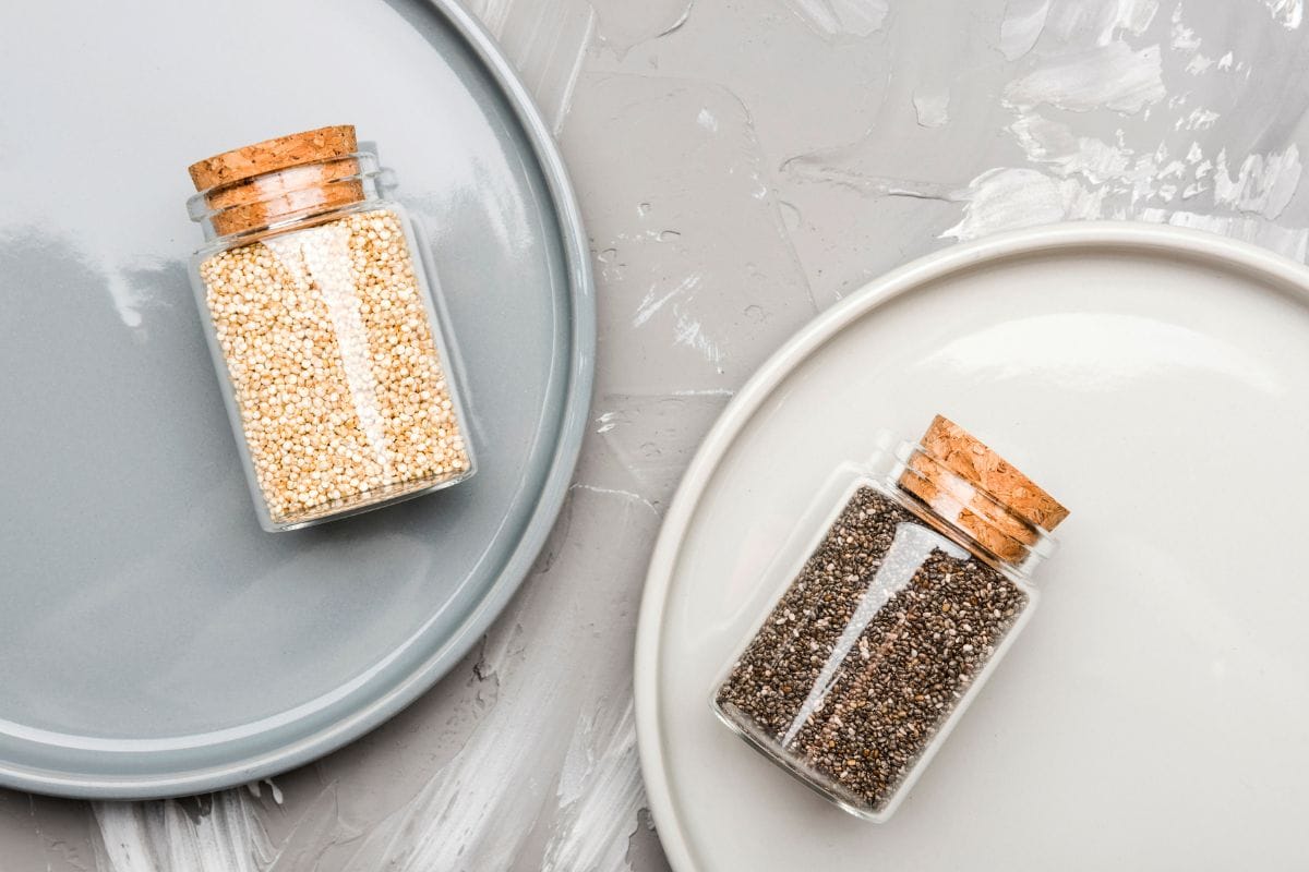 Chia e Psyllium: descubra as diferenças, benefícios e como escolher o melhor para você 1 chia e psyllium.