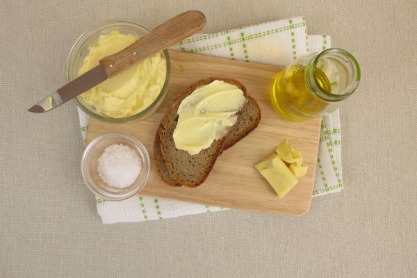 Margarina tem lactose? Descubra a verdade e saiba qual escolher 2 Margarina.