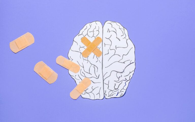 Alzheimer tem cura? Novo estudo reacende esperança com reversão de danos cerebrais 2 Alzheimer tem cura.