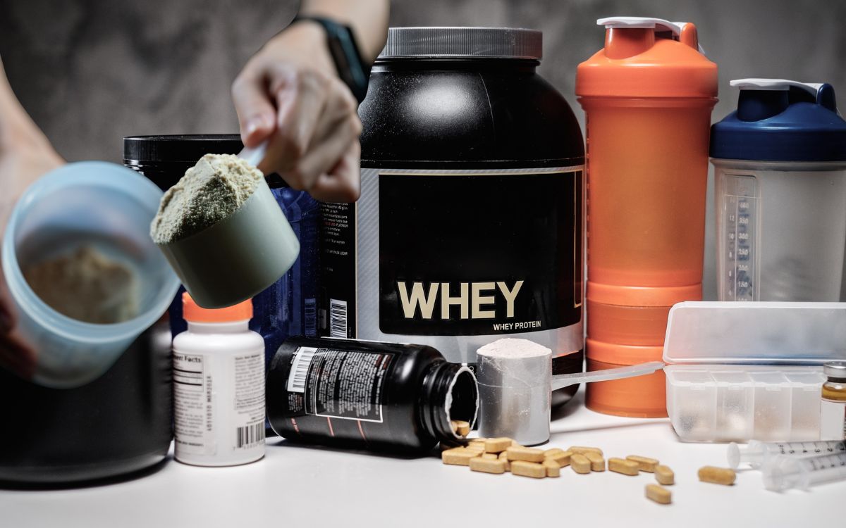 Suplementos alimentares para ganhar massa muscular.