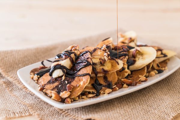 banana caramelizada na airfryer.