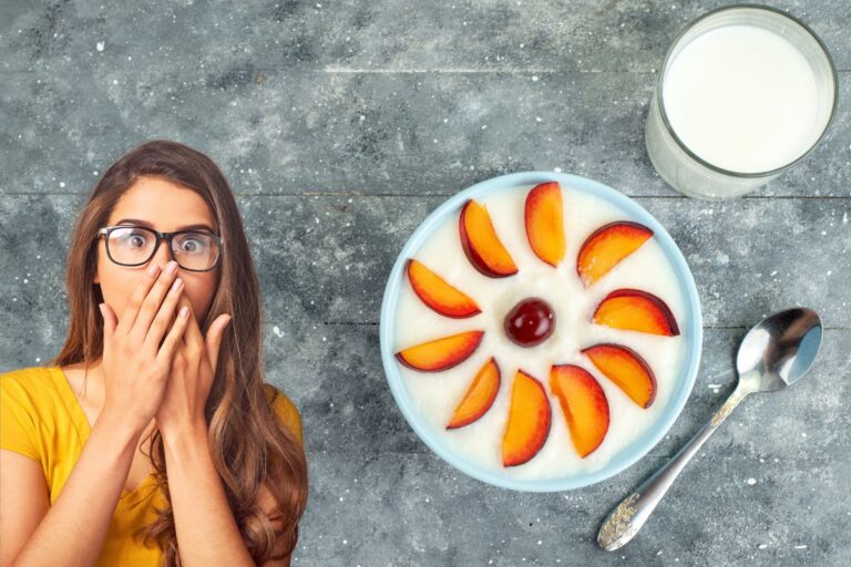 pêssego com leite faz mal.