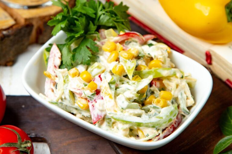 Salada de repolho cremosa: o prato leve, nutritivo e incrivelmente saboroso para transformar suas refeições 2 salada de repolho cremosa.