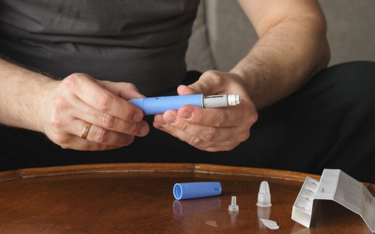 Ozempic e similares: o que acontece no intestino, nos olhos e além 2 Efeitos dos medicamentos para emagrecer