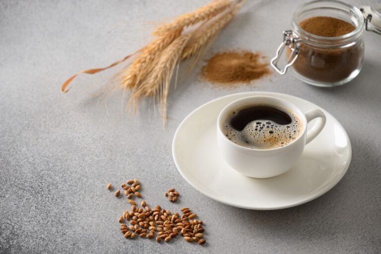 Cevada tem cafeína? Entenda quando a bebida pode ou não ter estimulantes 2 cevada tem cafeína.