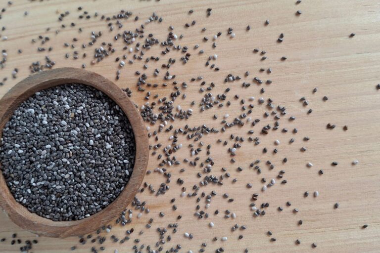 Como consumir chia do jeito certo? Conheças as formas práticas, quantidade e cuidados 3 como consumir chia.