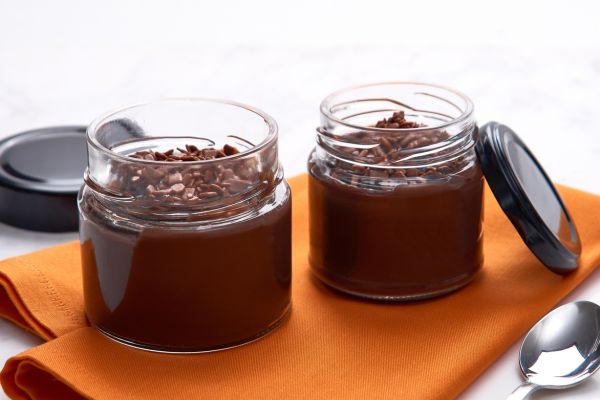 Fiz brigadeiro de colher sem leite condensado e o resultado ficou melhor do que eu imaginava 2 brigadeiro de colher sem leite condensado.