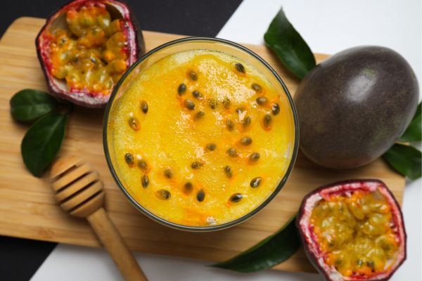 Faço esse mousse de maracujá fit em minutos e ninguém acredita que não leva leite condensado 2 mousse de maracujá fit.