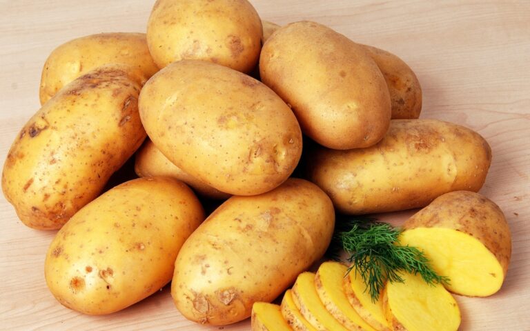 Batata se guarda na geladeira