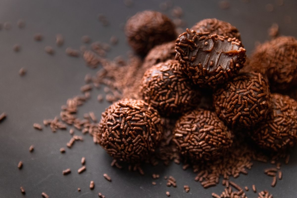 Brigadeiro termogênico com cacau.