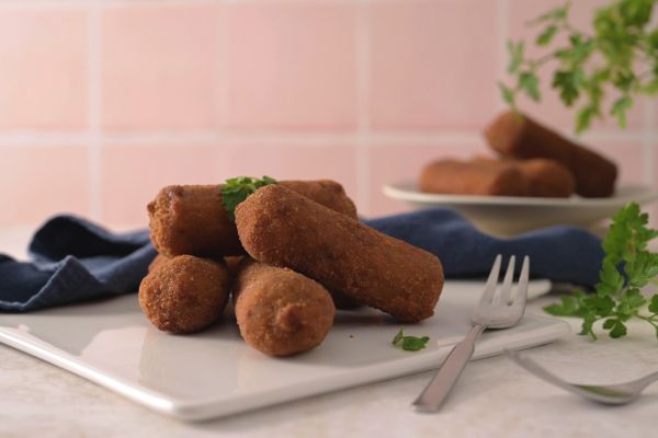 Croquete de carne na airfryer: uma opção crocante e equilibrada para o dia a dia 2 Croquete de carne na airfryer.
