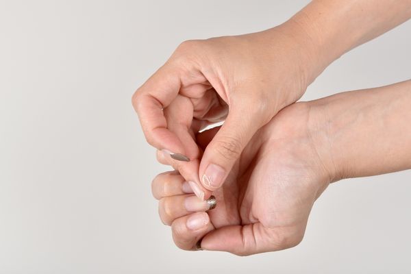 Unhas fracas e quebradiças: como fortalecer de forma natural e eficaz 2 Unhas fracas e quebradiças.