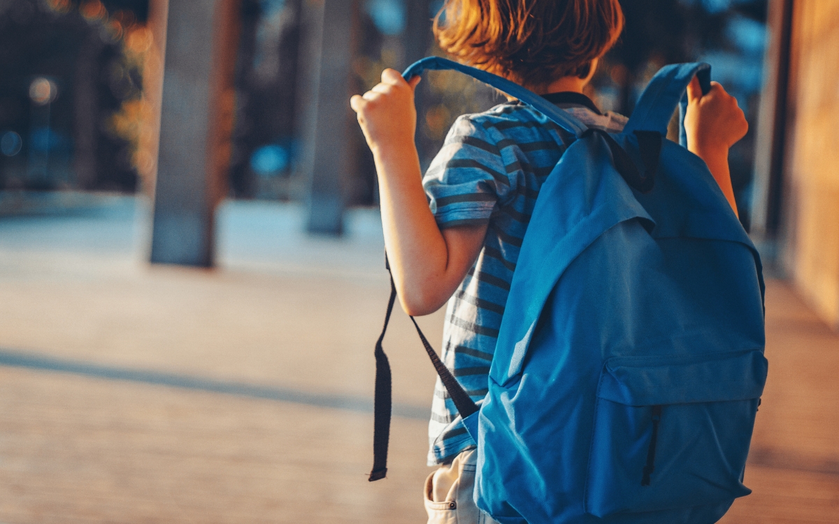 Volta às aulas para crianças autistas
