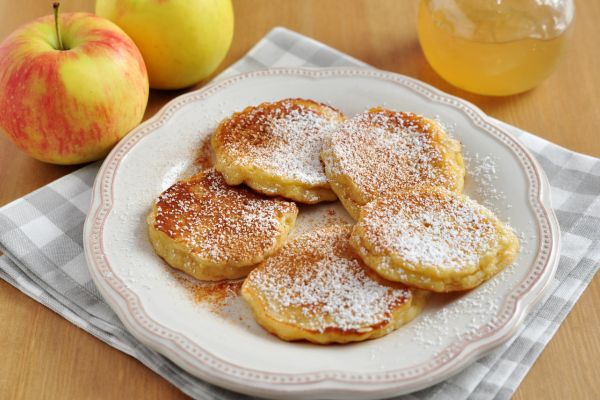 Panqueca de maçã com aveia sem glúten: receita fofinha, prática e nutritiva para o café da manhã 2 panqueca de maca com aveia sem gluten 1