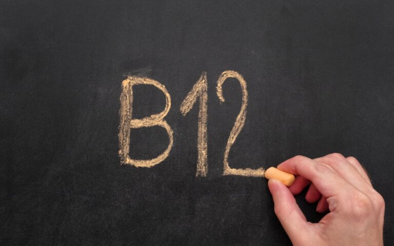 Sintomas da falta de vitamina B12
