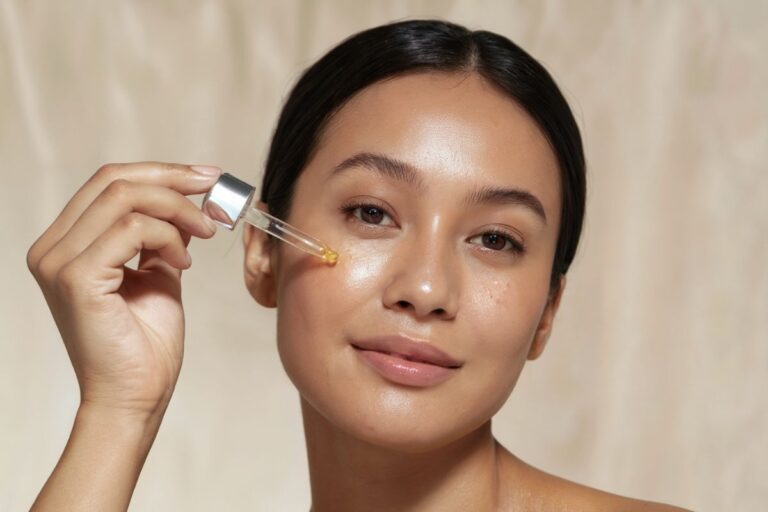 Cleansing Oil é bom para pele oleosa? Entenda como usar 2 cleansing oil é bom para pele oleosa