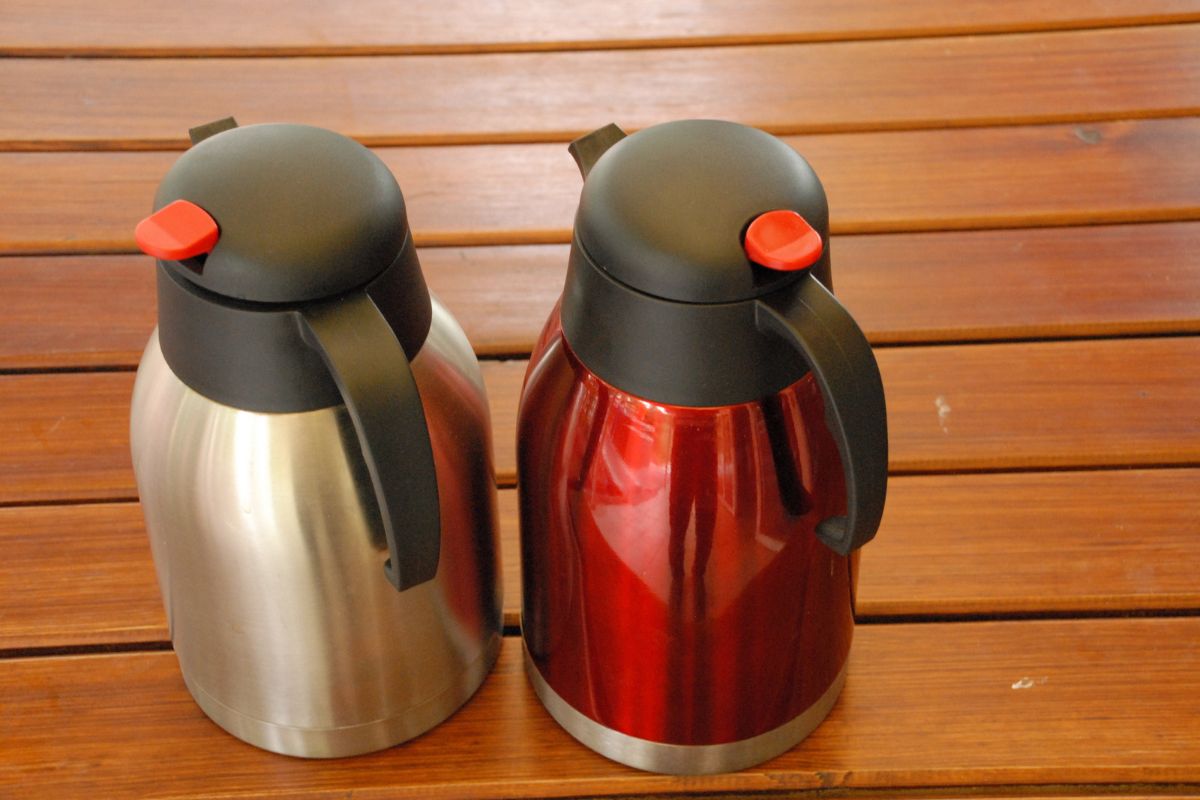 Como limpar a garrafa térmica de café e remover a borra acumulada 1 Como limpar a garrafa térmica.