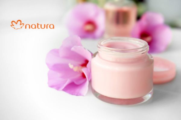 5 hidratantes da Natura que deixam a pele perfumada por horas 2 hidratantes Natura.