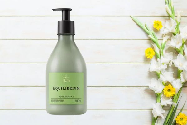 5 hidratantes da Natura que deixam a pele perfumada por horas 7 Hidratante Corporal Ekos Menta Amazônica.