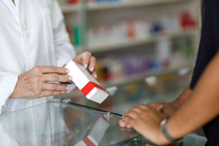 Receituário de medicamento controlado.