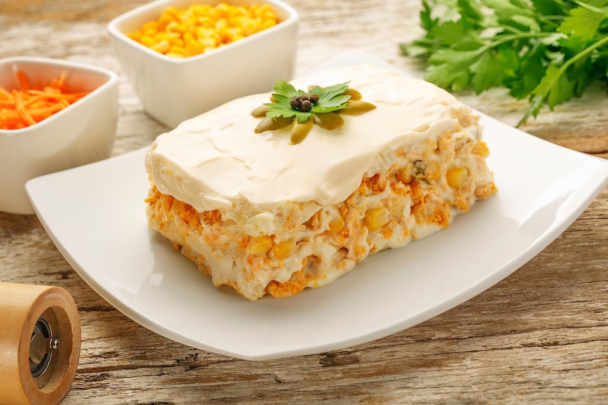Torta gelada de frango fit.