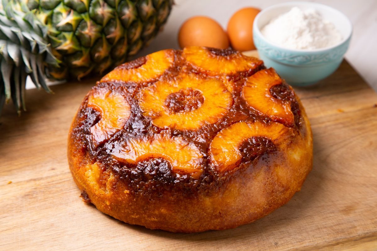 bolo de abacaxi caramelizado fit.