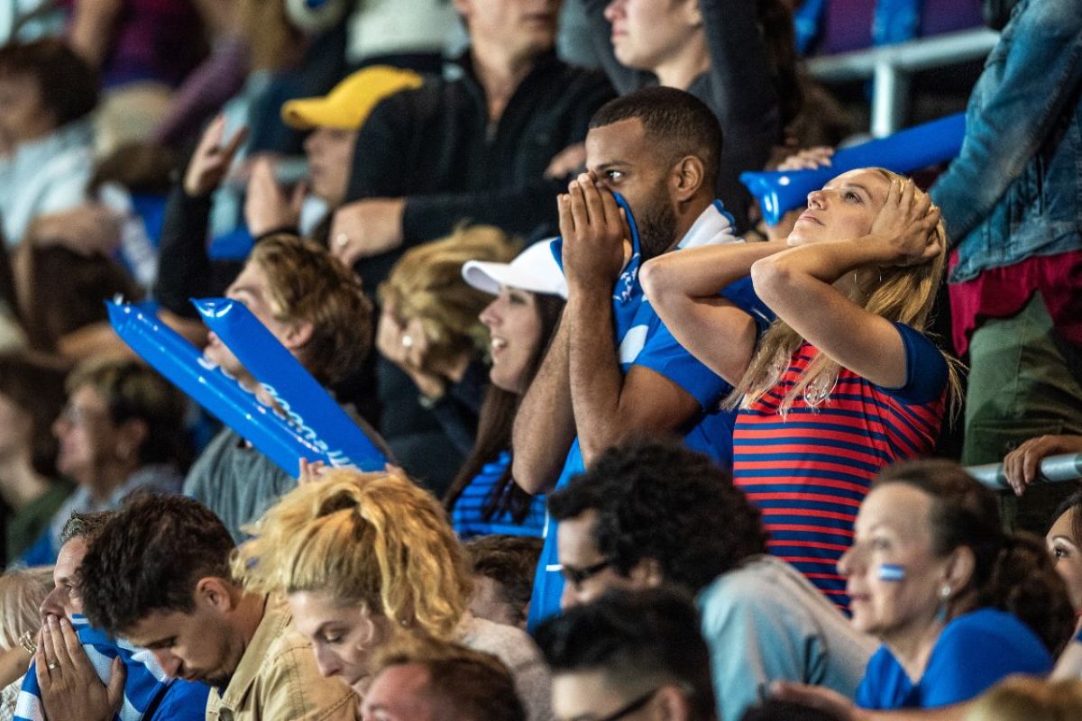 emoção do futebol no corpo