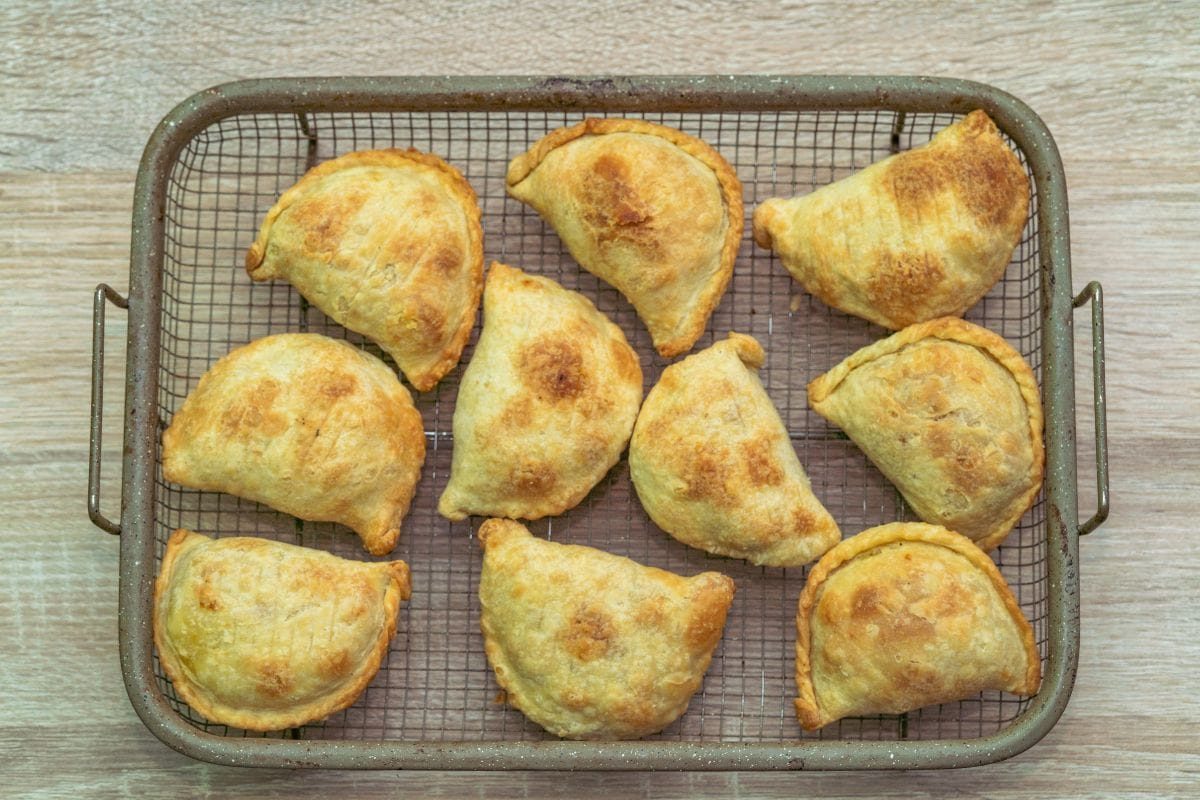 massa de pastel assado.